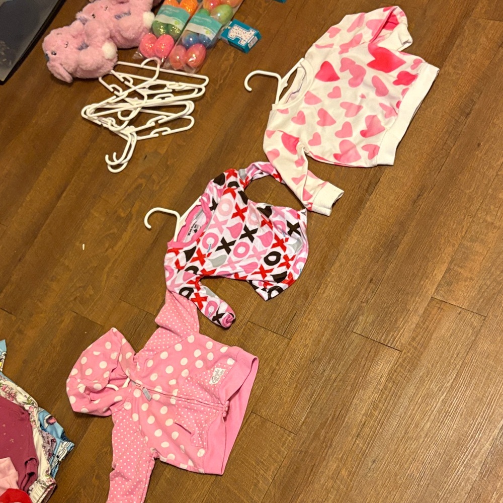 Cute pink shirt12m hoodie12-18 Jacket6m be for Valentine’s or regular wear